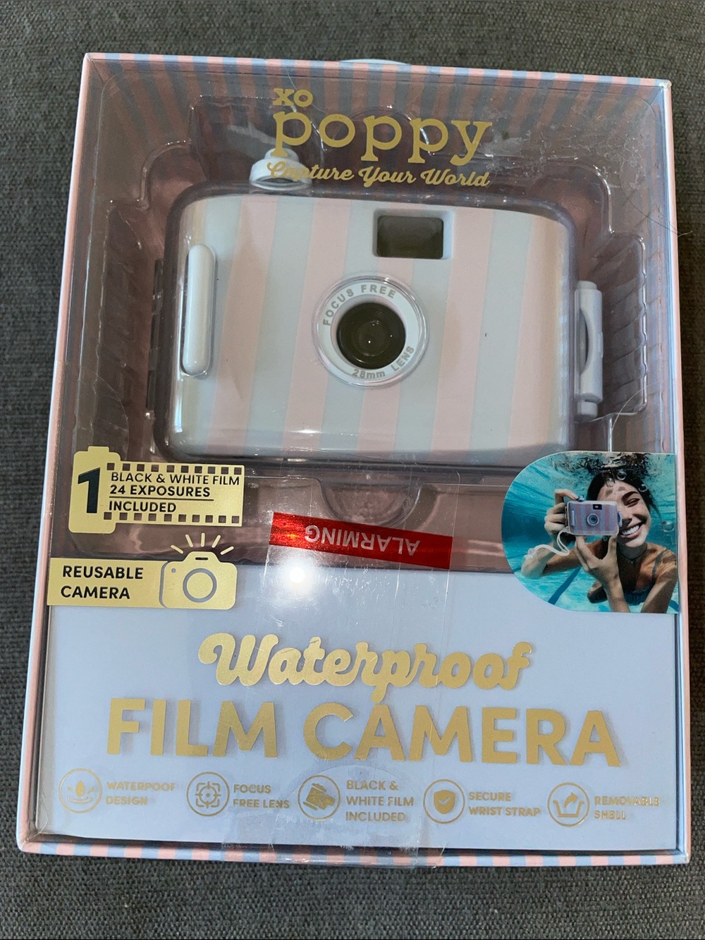 Poppy Waterproof Pink & White Film Camera -